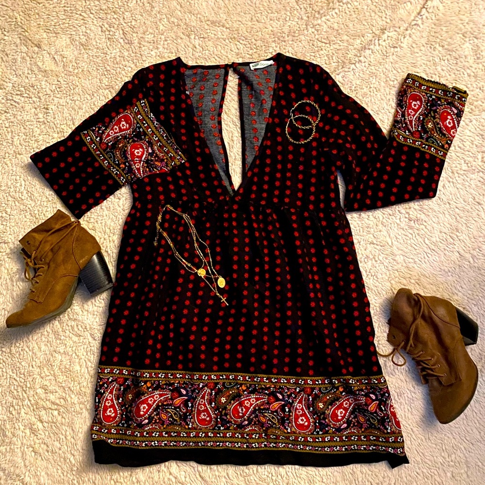 NWT boho bell sleeve dress with plunging neck/back